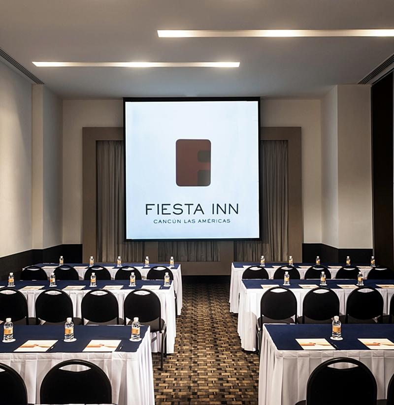Fiesta Inn Cancun Las Americas Exterior photo